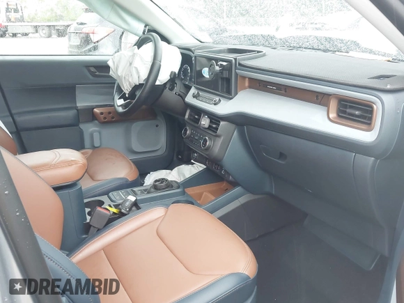 2023 Ford Maverick XL with VIN 3FTTW8F93PRA60302, listed as a IAAI auction lot 42669143 with 23,164 mi miles and . Bid and sale history available at DreamBid. Image 5.