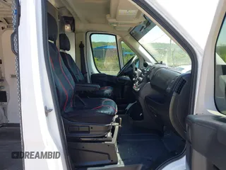 2016 Ram ProMaster Cargo with VIN 3C6TRVNG6GE106564, listed as a IAAI auction lot 42167824 with 159,340 mi miles and . Bid and sale history available at carsss.com. Image 5.
