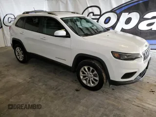 2020 Jeep Cherokee Latitude with VIN 1C4PJMCX8LD530824, listed as a Copart auction lot 82515704 with 63,611 mi miles and Clean Title. Bid and sale history available at carsss.com. Image 4.
