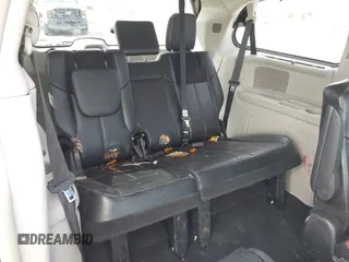 2013 Chrysler Town & Country Limited with VIN 2C4RC1GGXDR548106, listed as a IAAI auction lot 41890220 with 189,908 mi miles. Bid and sale history available at carsss.com. Image 12.