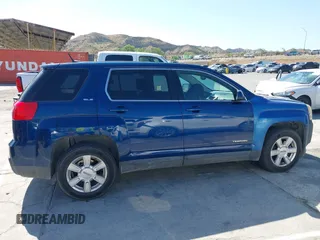2010 GMC Terrain SLE-1 z VIN 2CTALBEWXA6377873, wystawiony jako IAAI lot #42214583 z przebiegiem 111 240 mil mil oraz . Historia ofert i sprzedaży dostępna na DreamBid. Obrazek 13.