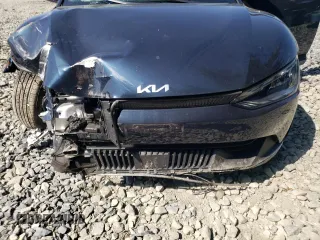 2024 Kia EV6 Light Long Range with VIN KNDC3DLC7R5176268, listed as a Copart auction lot 68765324 with 3,601 mi miles and Salvage Title. Bid and sale history available at carsss.com. Image 13.
