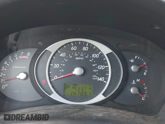 2007 Hyundai Tucson SE with VIN KM8JN12DX7U576110, listed as a IAAI auction lot 42068434 with 147,851 mi miles. Bid and sale history available at carsss.com. Image 7.