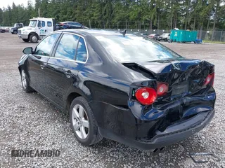 2009 Volkswagen Jetta SE с VIN 3VWRZ71KX9M128808, выставлен на аукционе IAAI как лот 42378792 с пробегом 215 537 миль миль и . История ставок и продаж доступна на DreamBid. Изображение 3.