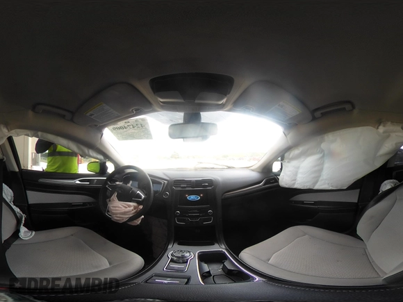 2020 Ford Fusion SE with VIN 3FA6P0HD8LR197796, listed as a IAAI auction lot 42474009 with 74,673 mi miles and . Bid and sale history available at DreamBid. Image 19.