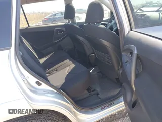 2010 Toyota RAV4 Sport с VIN JTMRK4DV3A5097052, выставлен на аукционе IAAI как лот 42091342 с пробегом Не указан миль и . История ставок и продаж доступна на DreamBid. Изображение 8.