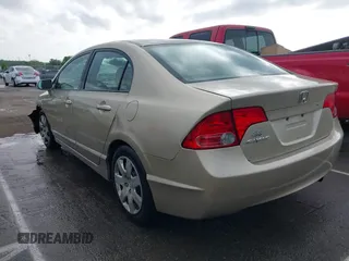 2008 Honda Civic LX with VIN 1HGFA16518L099505, listed as a IAAI auction lot 42138877 with 245,046 mi miles and . Bid and sale history available at DreamBid. Image 3.