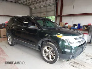 2013 Ford Explorer XLT with VIN 1FM5K8D88DGC37309, listed as a IAAI auction lot 40073755 with 226,883 mi miles and . Bid and sale history available at carsss.com. Image 1.