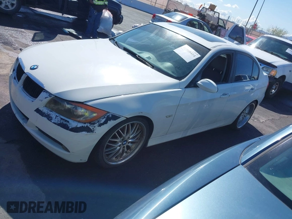 2006 BMW 3 Series 325i with VIN WBAVB13546KX50170, listed as a IAAI auction lot 41960414 with 118,453 mi miles and . Bid and sale history available at carsss.com. Image 2.