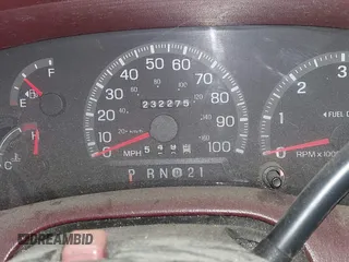 1997 Ford F-150 XL with VIN 1FTDX18W6VNB19712, listed as a IAAI auction lot 41740832 with 232,275 mi miles. Bid and sale history available at carsss.com. Image 7.