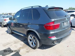 2012 BMW X5 35d with VIN 5UXZW0C51CL669957, listed as a IAAI auction lot 42230292 with 102,305 mi miles and . Bid and sale history available at DreamBid. Image 3.