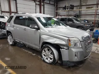 2012 GMC Terrain SLT-1 with VIN 2GKFLVE53C6251811, listed as a IAAI auction lot 41357496 with 152,772 mi miles. Bid and sale history available at carsss.com. Image 1.