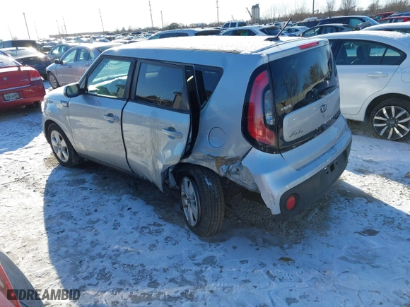2017 Kia Soul with VIN KNDJN2A2XH7434205, listed as a IAAI auction lot 41363921 with 269,747 mi miles. Bid and sale history available at carsss.com. Image 3.