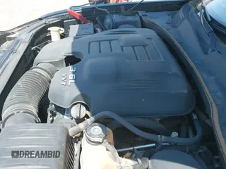 2015 Chrysler 300 S с VIN 2C3CCABG8FH756463, выставлен на аукционе IAAI как лот 42378163 с пробегом 116 103 миль миль и . История ставок и продаж доступна на DreamBid. Изображение 18.