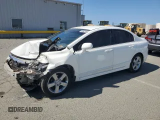 2008 Honda Civic LX z VIN 2HGFA16548H112440, wystawiony jako Copart lot #57821445 z przebiegiem 183 886 mil mil oraz Szkoda całkowita • Salvage title. Historia ofert i sprzedaży dostępna na DreamBid. Obrazek 1.