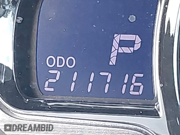 2011 Toyota Sienna XLE AAS with VIN 5TDYK3DC8BS157794, listed as a IAAI auction lot 40759823 with 211,716 mi miles and . Bid and sale history available at DreamBid. Image 15.