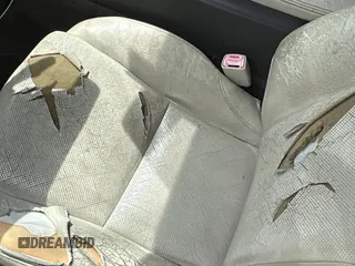 2010 Lexus IS 250 z VIN JTHCF5C2XA2032903, wystawiony jako Copart lot #63826195 z przebiegiem 197 155 mil mil oraz Szkoda całkowita • Salvage title. Historia ofert i sprzedaży dostępna na DreamBid. Obrazek 12.