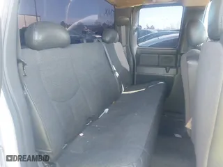 2006 Chevrolet Silverado 1500 LT1 with VIN 2GCEC19V561104319, listed as a IAAI auction lot 41660142 with 208,314 mi miles. Bid and sale history available at carsss.com. Image 8.