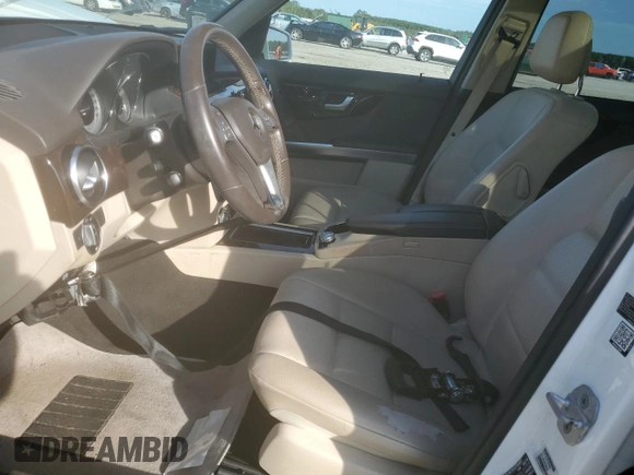 2015 Mercedes-Benz GLK 350 with VIN WDCGG5HB3FG419256, listed as a Copart auction lot 69973554 with 111,417 mi miles and Clean Title. Bid and sale history available at DreamBid. Image 7.