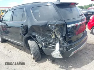 2016 Ford Explorer XLT z VIN 1FM5K8D83GGA47941, wystawiony jako IAAI lot #42297463 z przebiegiem 156 385 mil mil oraz . Historia ofert i sprzedaży dostępna na DreamBid. Obrazek 6.