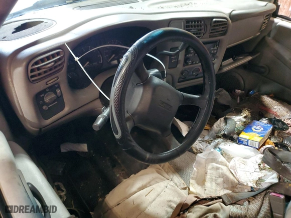 2002 GMC Sonoma SL with VIN 1GTCS145528194662, listed as a Copart auction lot 72510924 with 0 mi miles and Salvage Title. Bid and sale history available at carsss.com. Image 8.