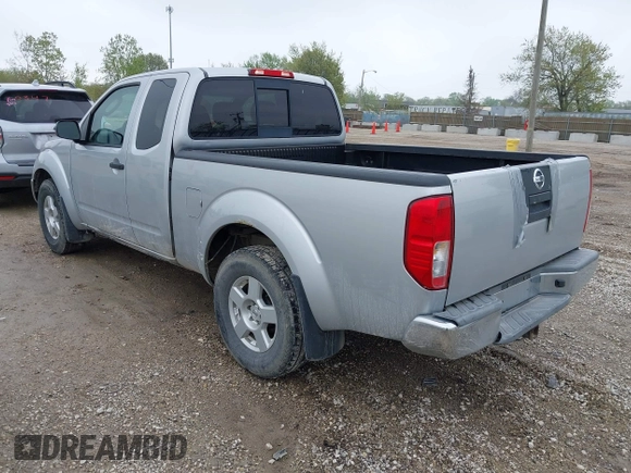 2007 Nissan Frontier Nismo z VIN 1N6AD06W17C426578, wystawiony jako IAAI lot #42186183 z przebiegiem 186 797 mil mil oraz . Historia ofert i sprzedaży dostępna na DreamBid. Obrazek 3.