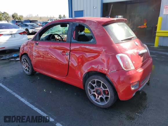 2012 FIAT 500 Sport z VIN 3C3CFFBRXCT265076, wystawiony jako Copart lot #44027935 z przebiegiem 141 478 mil mil oraz Szkody całkowita. Historia ofert i sprzedaży dostępna na DreamBid. Obrazek 2.
