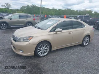 2010 Lexus HS 250h with VIN JTHBB1BA1A2009101, listed as a IAAI auction lot 42204254 with 317,679 mi miles and . Bid and sale history available at carsss.com. Image 17.