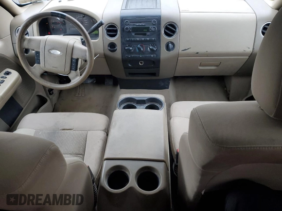2004 Ford F-150 STX with VIN 1FTRX12W04NB71236, listed as a Copart auction lot 81882684 with 281,968 mi miles and Salvage title. Bid and sale history available at DreamBid. Image 8.