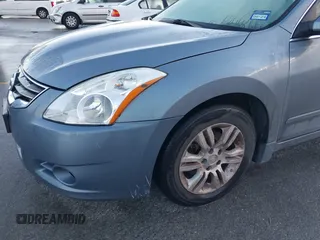 2010 Nissan Altima S with VIN 1N4AL2AP0AN512628, listed as a IAAI auction lot 42102865 with 184,235 mi miles and . Bid and sale history available at DreamBid. Image 13.