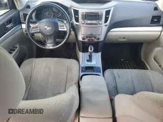 2012 Subaru Legacy Premium z VIN 4S3BMBG62C3032082, wystawiony jako Copart lot #56368155 z przebiegiem 100 807 mil mil oraz Szkody całkowita. Historia ofert i sprzedaży dostępna na DreamBid. Obrazek 8.