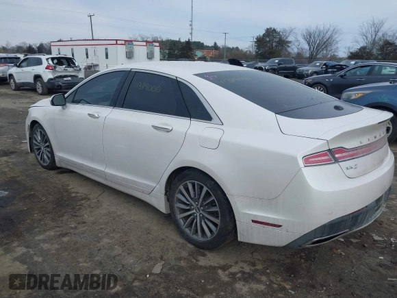 2019 Lincoln MKZ Standard with VIN 3LN6L5A93KR624594, listed as a IAAI auction lot 41379000 with 87,504 mi miles. Bid and sale history available at carsss.com. Image 3.