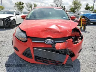 2013 Ford Focus SE with VIN 1FADP3K22DL361933, listed as a Copart auction lot 50592095 with 143,762 mi miles and Salvage Title. Bid and sale history available at carsss.com. Image 5.