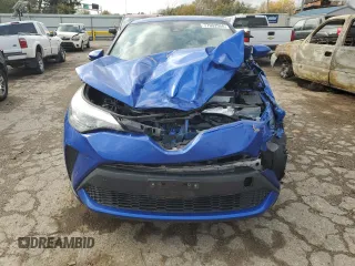 2021 Toyota C-HR LE with VIN JTNKHMBX2M1107890, listed as a Copart auction lot 77992554 with 54,219 mi miles and Salvage Title. Bid and sale history available at carsss.com. Image 5.