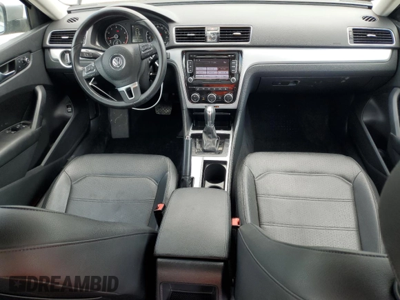 2012 Volkswagen Passat SE с VIN 1VWBH7A31CC107383, выставлен на аукционе Copart как лот 54706945 с пробегом 82 227 миль миль и Списание • Salvage title. История ставок и продаж доступна на DreamBid. Изображение 8.