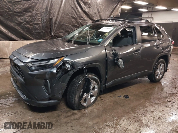 2023 Toyota RAV4 XLE with VIN 2T3P1RFV0PC346821, listed as a IAAI auction lot 41554009 with 9,179 mi miles. Bid and sale history available at carsss.com. Image 2.