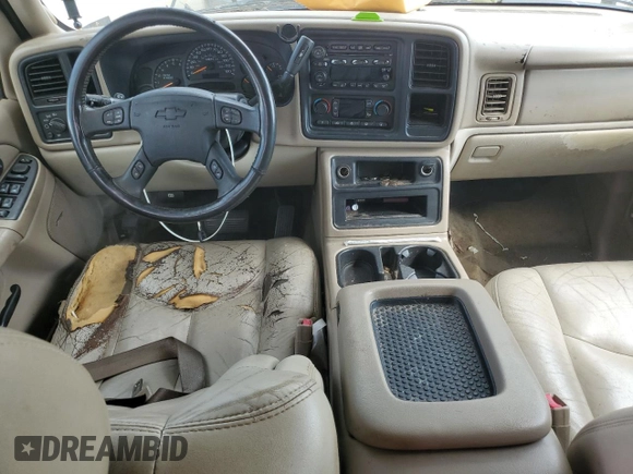 2005 Chevrolet Suburban LT with VIN 1GNEC16Z05J130250, listed as a Copart auction lot 73827604 with 166,013 mi miles and Non Repairable. Bid and sale history available at carsss.com. Image 8.