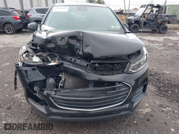2020 Chevrolet Trax LS with VIN KL7CJNSB0LB055026, listed as a IAAI auction lot 42296812 with 62,958 mi miles and . Bid and sale history available at DreamBid. Image 6.
