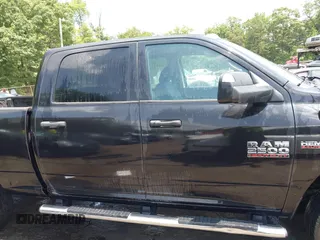 2015 Ram 2500 Tradesman with VIN 3C6UR5CJ5FG679459, listed as a IAAI auction lot 42434992 with 81,327 mi miles and . Bid and sale history available at DreamBid. Image 13.