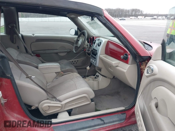 2006 Chrysler PT Cruiser Touring with VIN 3C3JY55E26T312111, listed as a IAAI auction lot 41924231 with 144,295 mi miles. Bid and sale history available at carsss.com. Image 5.