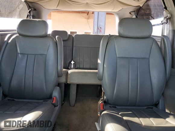 2007 Chrysler Town & Country LWB Touring with VIN 2A4GP54L27R345889, listed as a Copart auction lot 74105614 with 244,487 mi miles and Salvage Title. Bid and sale history available at carsss.com. Image 10.