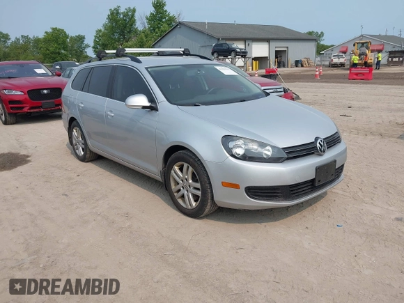 2014 Volkswagen Jetta TDI w/Sunroof & Nav z VIN 3VWPL7AJ3EM618503, wystawiony jako IAAI lot #42352147 z przebiegiem 94 341 mil mil oraz . Historia ofert i sprzedaży dostępna na DreamBid. Obrazek 1.