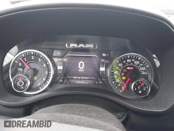 2022 Ram 1500 Big Horn with VIN 1C6SRFFT5NN280759, listed as a IAAI auction lot 42032376 with 25,486 mi miles and . Bid and sale history available at DreamBid. Image 7.
