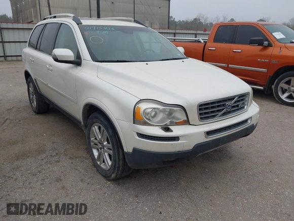 2007 Volvo XC90 V8 with VIN YV4CZ852X71397570, listed as a IAAI auction lot 41715426 with 217,019 mi miles. Bid and sale history available at carsss.com. Image 1.