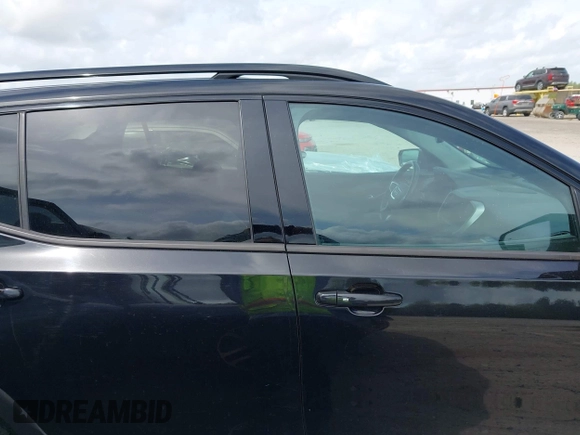2019 GMC Terrain SLT with VIN 3GKALPEV7KL286366, listed as a IAAI auction lot 41948605 with 89,789 mi miles. Bid and sale history available at carsss.com. Image 14.
