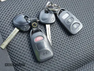 2009 Hyundai Elantra Touring with VIN KMHDC86E99U035163, listed as a IAAI auction lot 42049897 with 123,559 mi miles and . Bid and sale history available at DreamBid. Image 11.