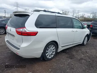 2015 Toyota Sienna XLE с VIN 5TDYK3DC1FS527196, выставлен на аукционе IAAI как лот 41850596 с пробегом Не указан миль и . История ставок и продаж доступна на DreamBid. Изображение 4.