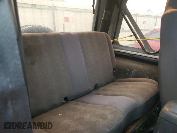 2004 Jeep Wrangler X with VIN 1J4FA39S24P714961, listed as a Copart auction lot 57871235 with 123,164 mi miles and Clean title. Bid and sale history available at DreamBid. Image 10.