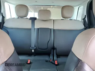 2014 FIAT 500L Lounge с VIN ZFBCFACH7EZ006726, выставлен на аукционе Copart как лот 56454765 с пробегом 87 449 миль миль и Чистый • Clean title. История ставок и продаж доступна на DreamBid. Изображение 10.
