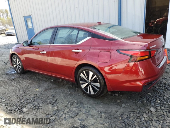 2021 Nissan Altima 2.5 SV with VIN 1N4BL4DV3MN407791, listed as a Copart auction lot 49717335 with 81,317 mi miles and Clean Title. Bid and sale history available at carsss.com. Image 2.